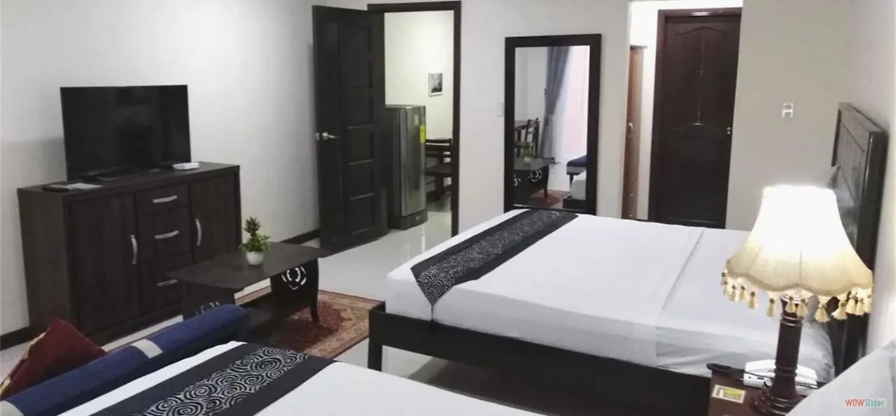 Venezia Suites Resort פנגלאו